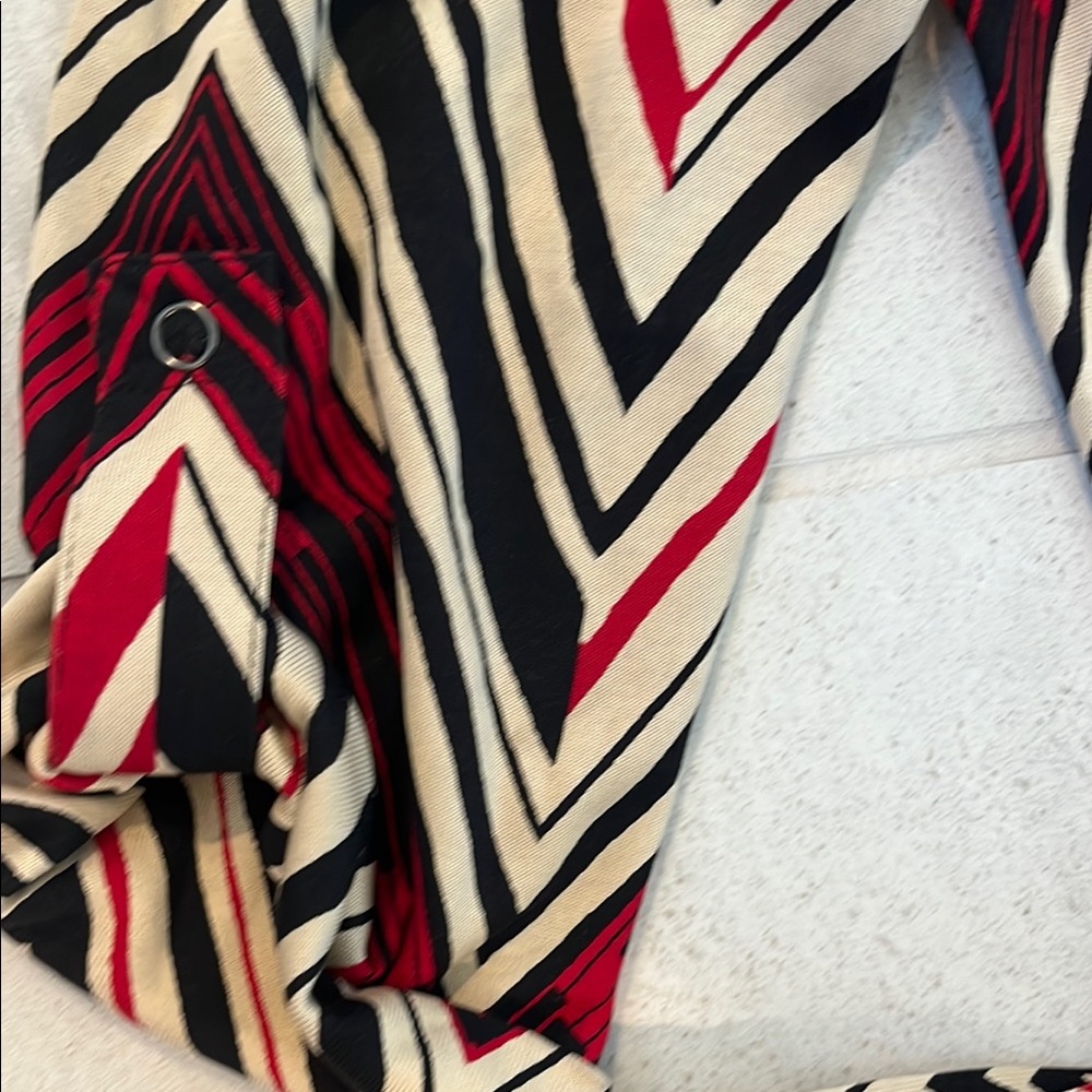 Diane Von Furstenberg Red and Black Long Sleeve Wrap Dress - Picture 5 of 10